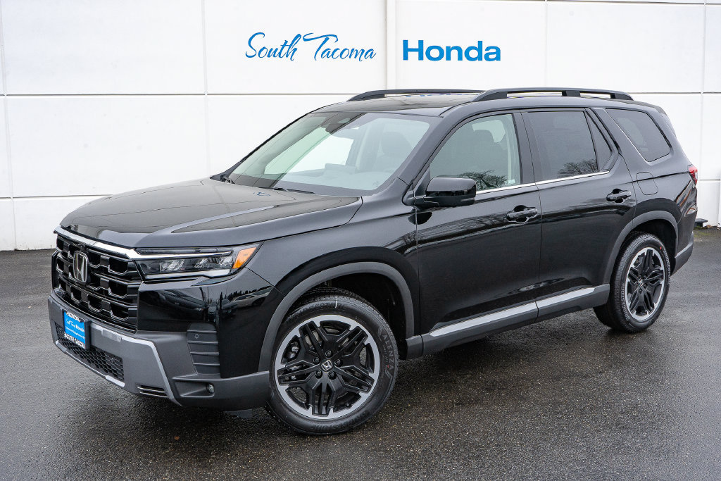 New 2026 Honda Pilot Touring image 2