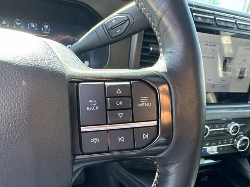 Certified 2024 Ford F450 Platinum w/ FX4 Off-Road Package image 29