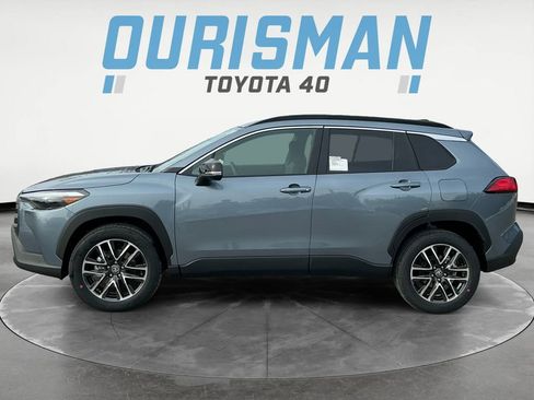 New 2026 Toyota Corolla Cross XLE image 4