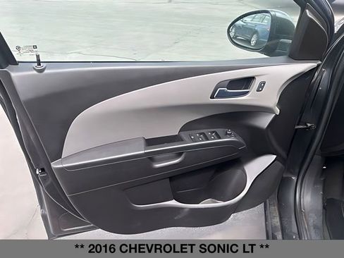 Used 2016 Chevrolet Sonic LT FWD image 20