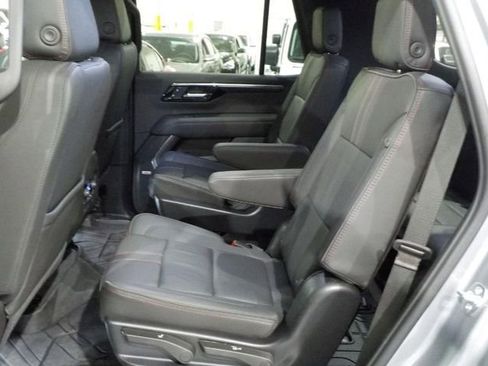 Used 2025 Chevrolet Tahoe RST w/ Comfort Package image 13