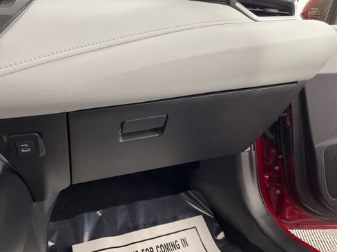 Used 2023 Toyota Corolla SE image 37