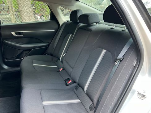 Used 2025 Hyundai Sonata SEL FWD image 34