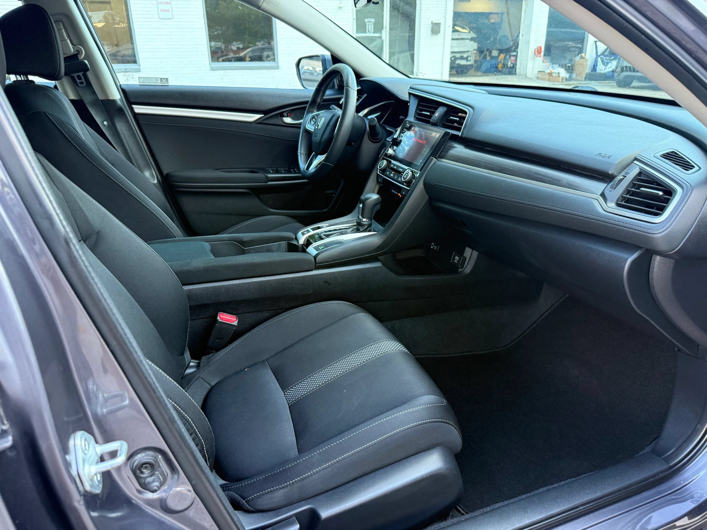 Used 2021 Honda Civic EX image 12