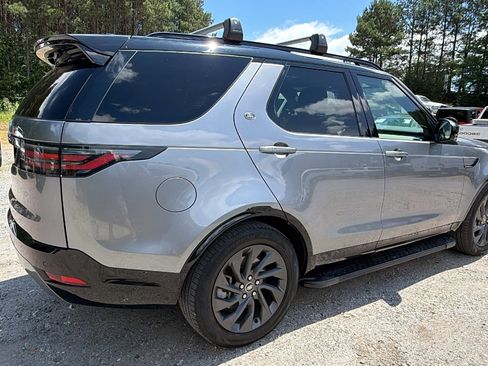 Used 2023 Land Rover Discovery S R-Dynamic AWD/4WD image 8