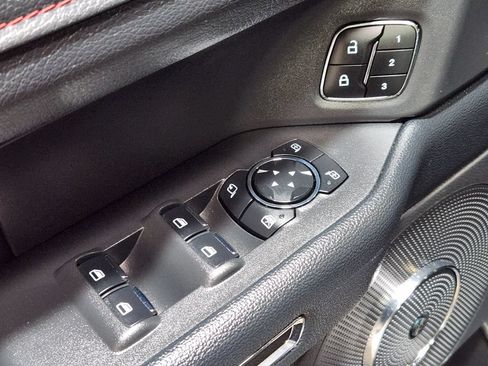 Used 2024 Ford Expedition Limited RWD image 44