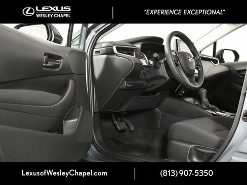 Used 2022 Toyota Corolla LE image 17