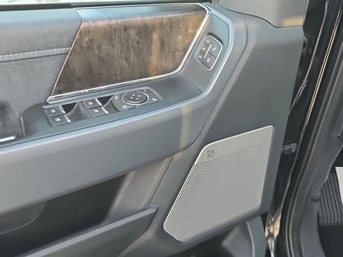 Used 2021 Ford F150 Lariat w/ Equipment Group 501A Mid image 11