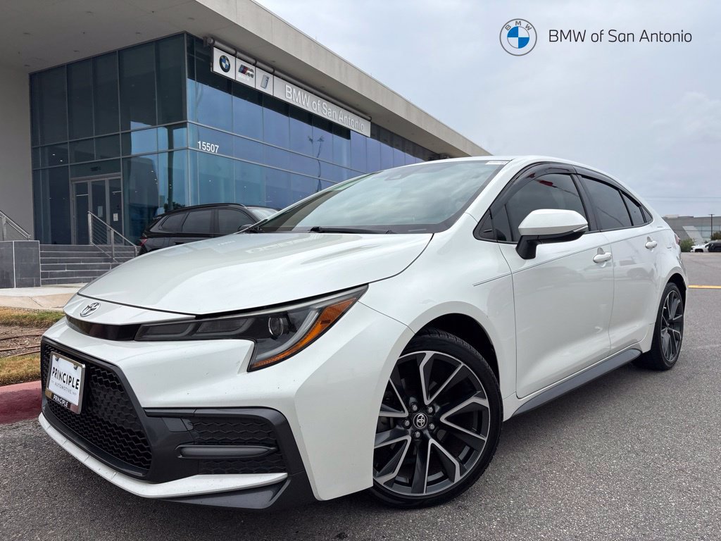 Used 2021 Toyota Corolla SE FWD image 1