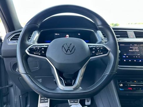 Used 2023 Volkswagen Tiguan SE R-Line AWD/4WD image 21