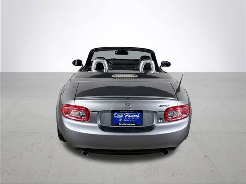 Used 2011 MAZDA MX-5 Miata Grand Touring RWD image 7