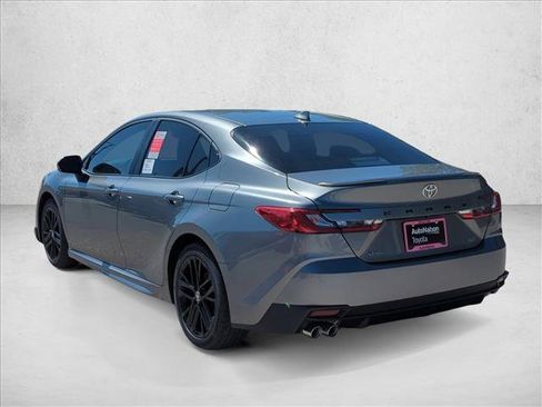 Used 2026 Toyota Camry SE FWD image 6