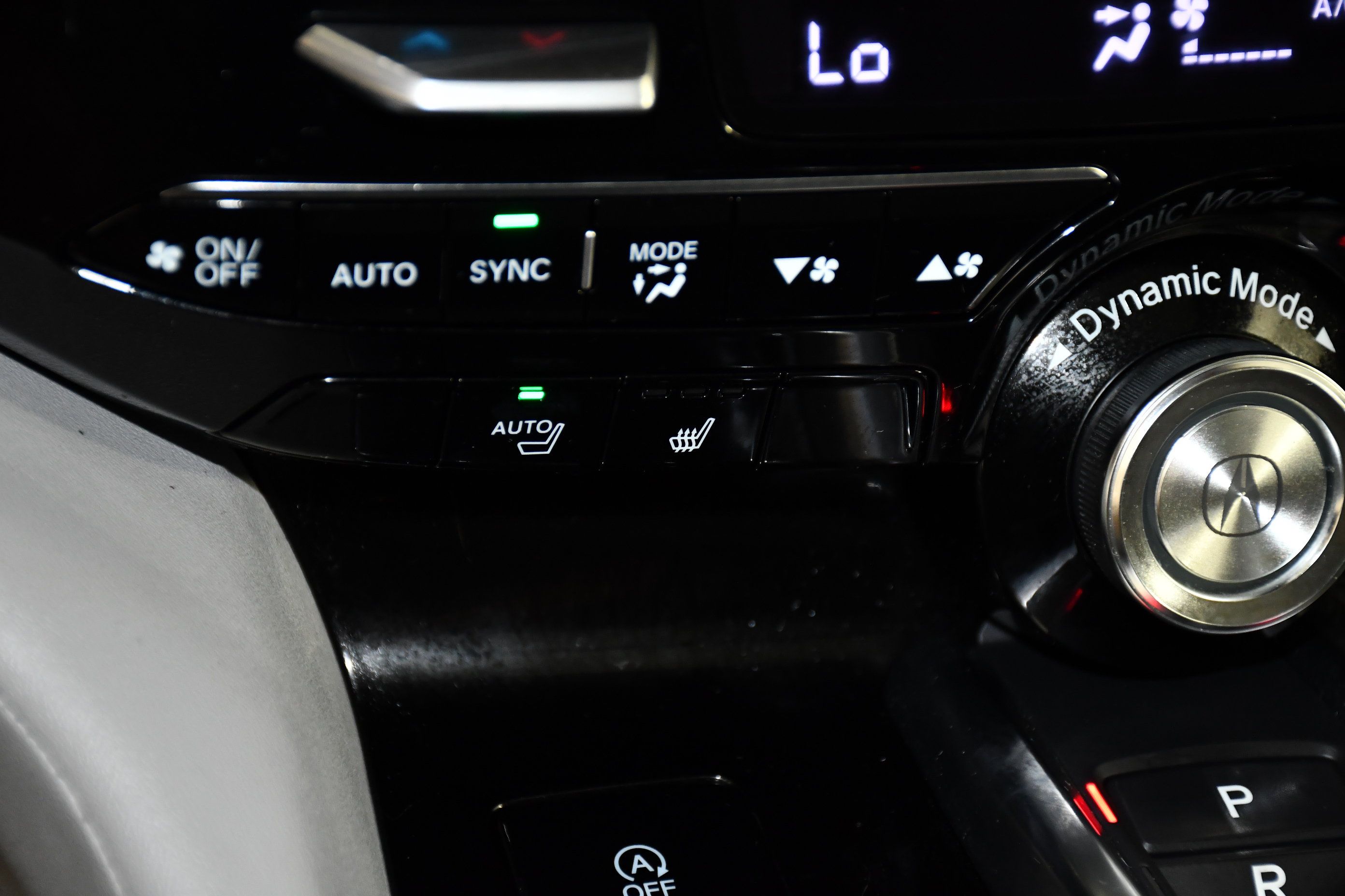 Used 2024 Acura MDX w/ Technology Package AWD/4WD image 29