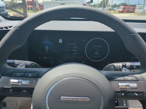 New 2026 Hyundai Kona Limited FWD image 35