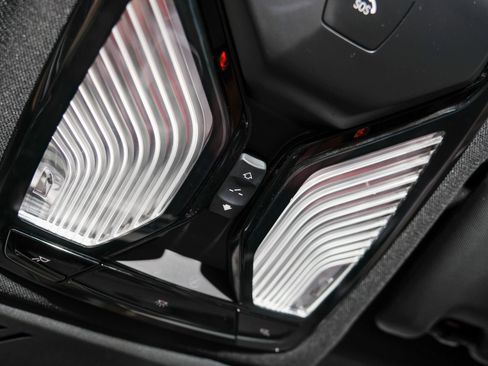 Used 2023 BMW X3 sDrive30i w/ M Sport Package RWD image 40