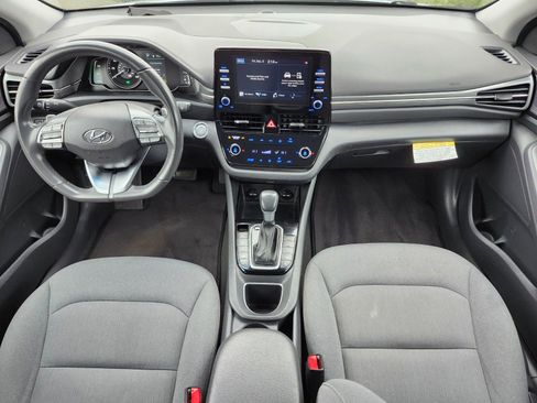 Used 2021 Hyundai Ioniq SE image 12