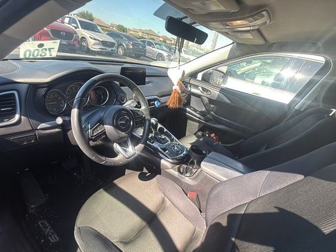 Used 2017 MAZDA CX-9 Sport FWD image 3