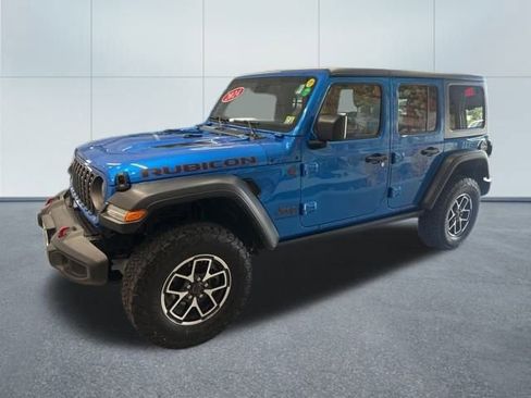 Used 2024 Jeep Wrangler Unlimited Rubicon image 2