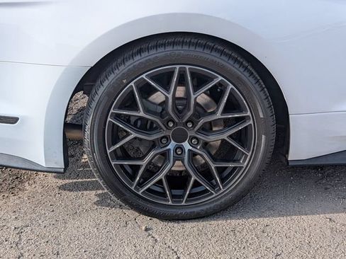 Used 2021 Ford Mustang GT Premium RWD image 3