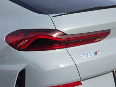 Used 2025 BMW X6 xDrive40i image 33