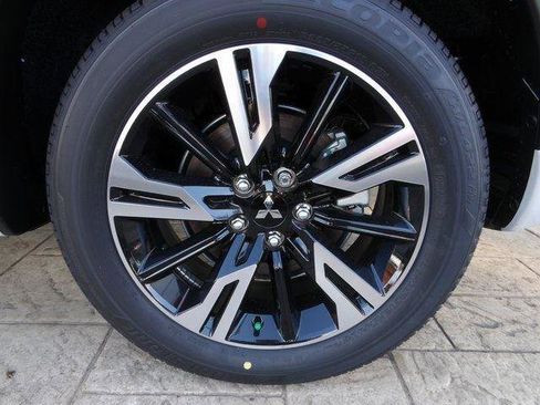 New 2026 Mitsubishi Eclipse Cross SEL image 12