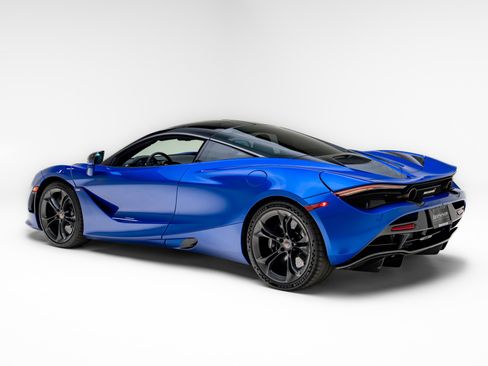 Used 2018 McLaren 720S Performance RWD image 31