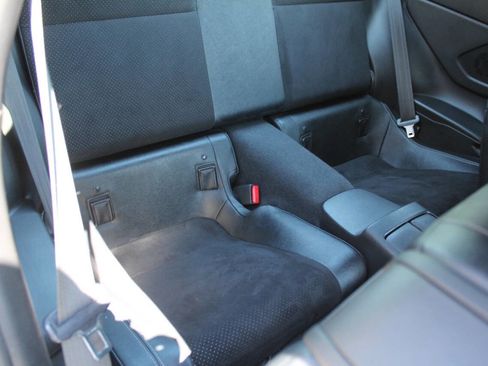 Used 2023 Toyota GR86 Premium RWD image 21