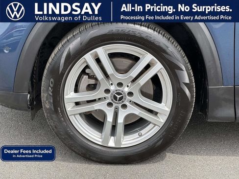 Used 2021 Mercedes-Benz GLB 250 4MATIC image 8