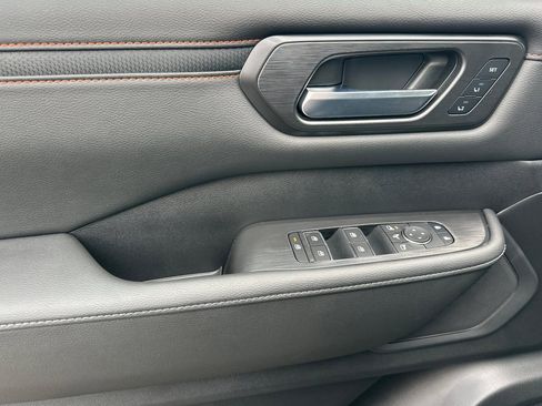 New 2026 Nissan Armada PRO-4X AWD/4WD image 12