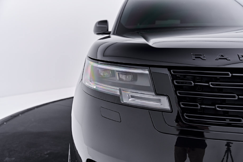 Used 2024 Land Rover Range Rover SE AWD/4WD image 19