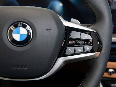 New 2026 BMW 330i xDrive Sedan w/ Convenience Package AWD/4WD image 26