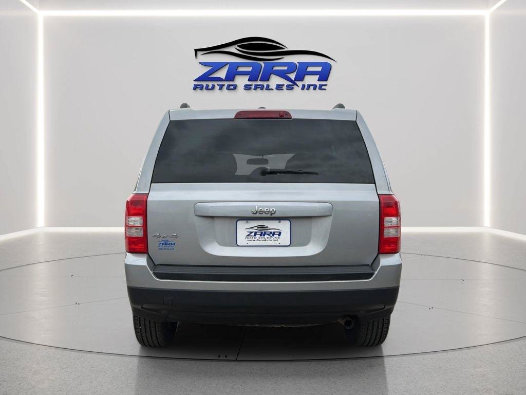 Used 2016 Jeep Patriot Sport w/ Power Value Group AWD/4WD image 6