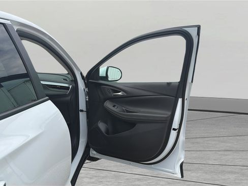 Used 2025 Buick Encore GX Preferred FWD image 20