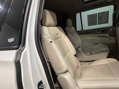 Used 2021 Cadillac Escalade ESV Sport Platinum image 64