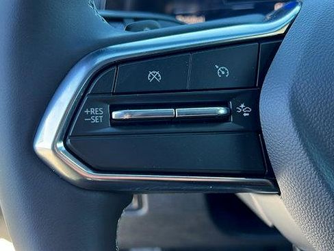 New 2026 Chevrolet Equinox EV LT w/ Convenience Package II image 24