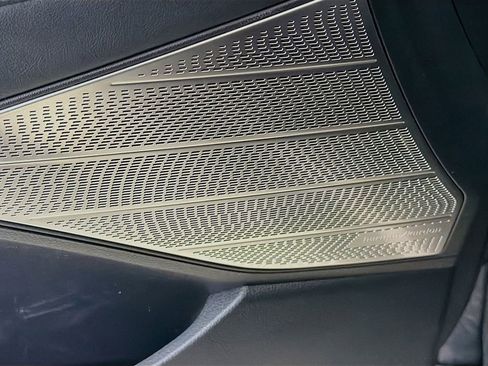 Used 2021 Hyundai Palisade Limited FWD image 21