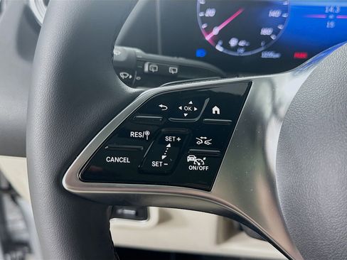 Certified 2026 Mercedes-Benz GLA 250 4MATIC image 12