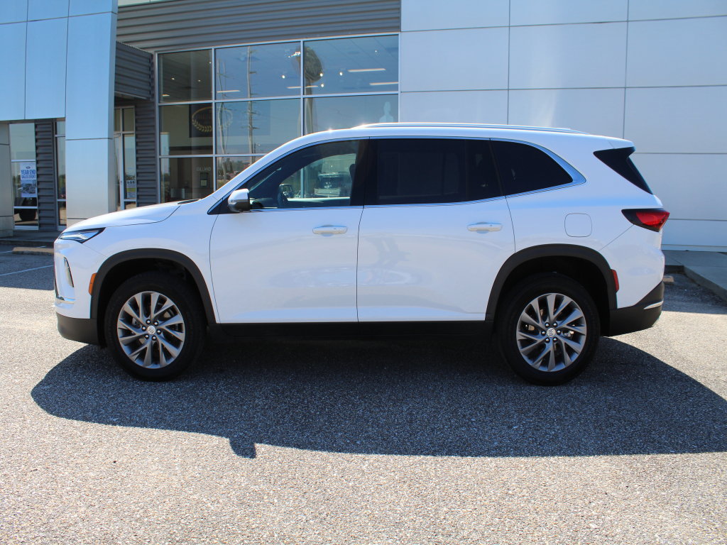 Used 2026 Buick Enclave Preferred FWD image 8