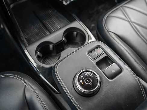 Used 2021 Ford Mustang Mach-E Select RWD image 22