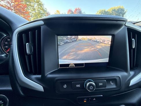 Certified 2022 GMC Terrain SLE w/ Driver Convenience Package image 20