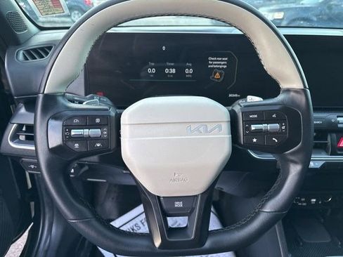 Used 2025 Kia K4 GT-Line image 16