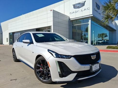 Used 2022 Cadillac CT5 Sport w/ Technology Package image 1