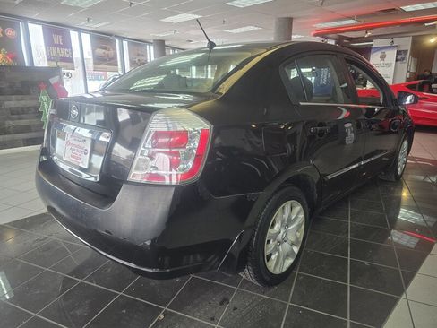Used 2010 Nissan Sentra 2.0 S w/ Convenience Pkg image 4