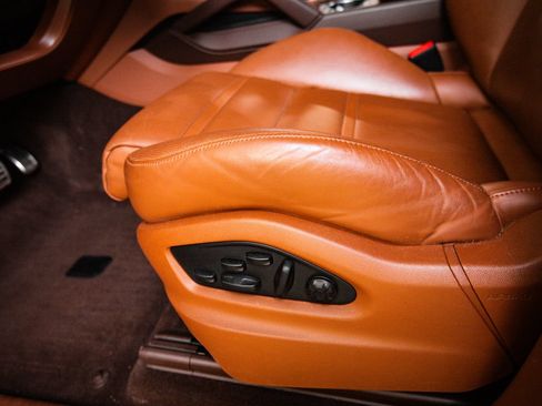 Certified 2023 Porsche Cayenne GTS AWD/4WD image 14