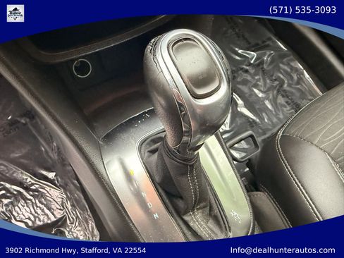 Used 2015 Buick Encore Convenience AWD/4WD image 28
