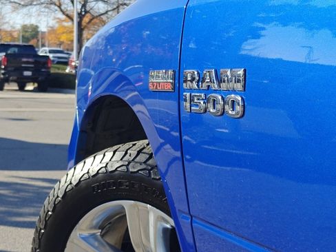 Used 2017 RAM 1500 Sport image 33