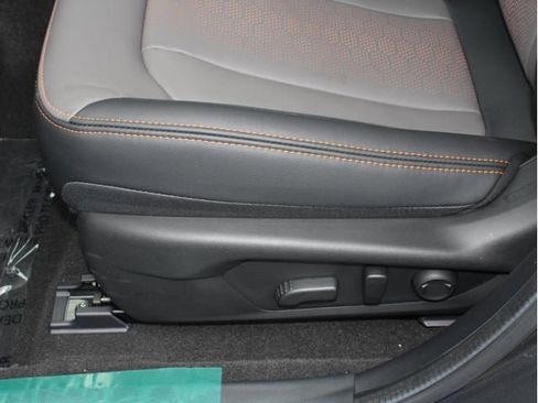 New 2025 Subaru Crosstrek 2.5i Limited w/ Popular Package #3A image 51