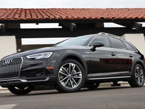 Used 2019 Audi A4 2.0T allroad Prestige w/ Prestige Package image 3