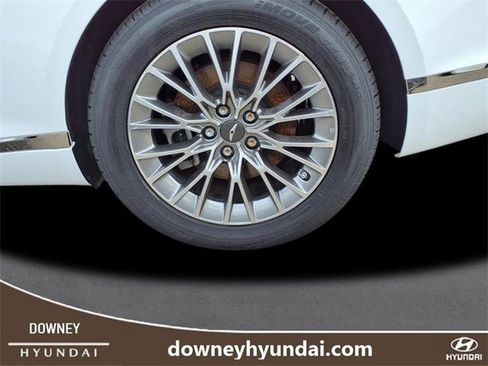 Used 2023 Genesis G80 2.5T image 6