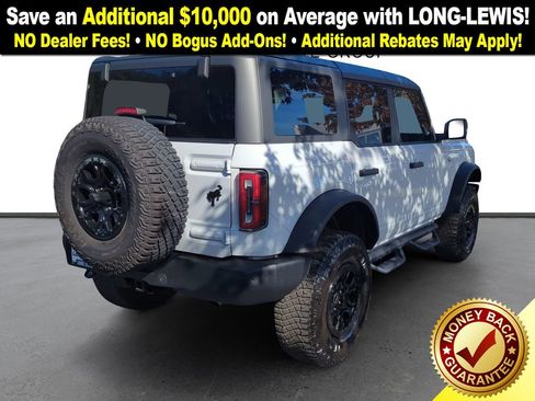 Used 2023 Ford Bronco Wildtrak image 7